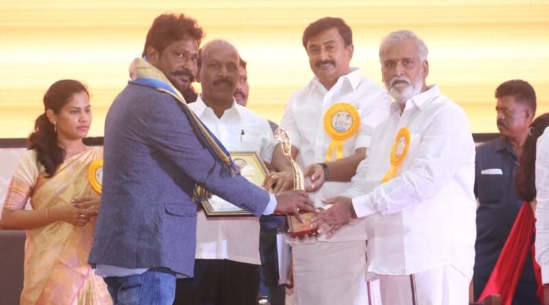 தயாரிப்பாளர்கள் சங்க தேர்தலில் வெற்றியை நோக்கி விடியல் ராஜு!! தயாரிப்பாளர்கள் சங்க தேர்தலில் வெற்றியை நோக்கி விடியல் ராஜு!!