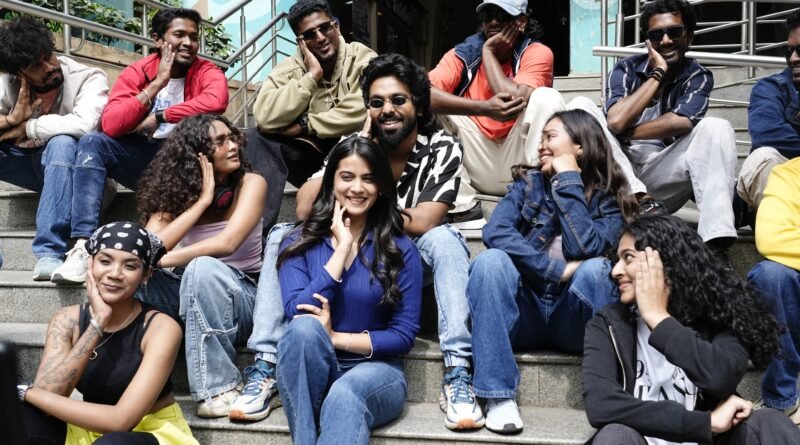 “ஹேப்பி ராஜ்” மார்ச் 27 அன்று உலகம் முழுவதும் பிரம்மாண்ட வெளியீடு!