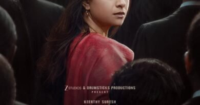 வழக்கறிஞராக தீர்க்கமான பார்வையுடன் மிரட்டும் கீர்த்தி சுரேஷ் மற்றும் மிஷ்கின் “சத்தியவான் சாவித்திரி” ஃபர்ஸ்ட் லுக் !!