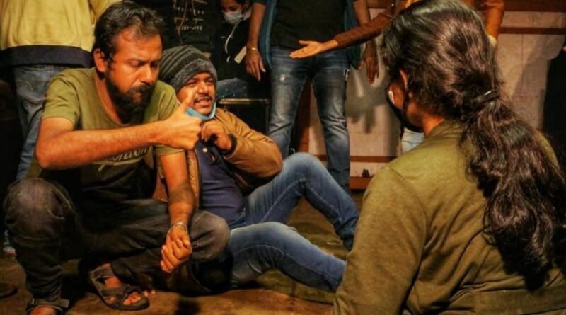 சைக்கலாஜிகல் திரில்லராக உருவாகியுள்ள “இரட்டையர்” ஜூன் 5 ஆம் தேதி வெளியாகிறது!!