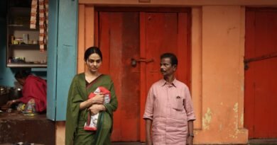 பாபுஜி புரொடக்ஷன்ஸ் அபிஜித் பாபுஜி தயாரிப்பில் வர்ஷா வாசுதேவ் இயக்கத்தில் இந்திரன்ஸ், மதுபாலா, அபர்ணா பாலமுரளி நடிப்பில் மனித உணர்வுகளை பேசும் ‘சின்ன சின்ன ஆசை’