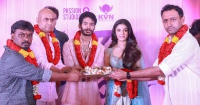 பேஷன் ஸ்டுடியோஸ் மற்றும் கேவிஎன் புரொடக்ஷன்ஸ் வழங்கும், அறிமுக இயக்குநர் அசோக் இயக்கத்தில், இயக்குநர் ஷங்கரின் மகன் அர்ஜித் ஷங்கர் கதாநாயகனாக அறிமுகமாகும் ‘லவ்வர் பாய்’ திரைப்படத்தில் கிருத்தி ஷெட்டி கதாநாயகியாக இணைந்துள்ளார்!!