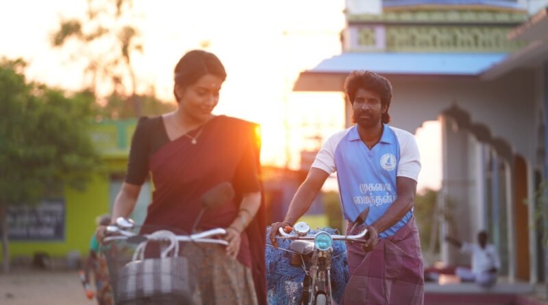 உசுரே நீதான் புள்ள..Mandaadi படத்தின் மனதை வருடும் காதல் பாடல் வெளியானது..