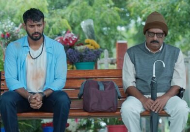 தந்தை, மகன் உறவை பேசும் ஆழமான உணர்வுப்பூர்வ பயணம் ‘ஃபாதர்’ திரைப்பட டீசருக்கு ரசிகர்கள் மத்தியில் அமோக வரவேற்பு!
