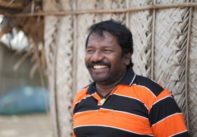 திரையரங்குகளில் செப்டம்பர் 17 ஆம் தேதி  வெளியாகும் ‘என்ன விலை’ திரைப்படத்தின் மூலம் திரையுலகில் 25 ஆண்டுகளை நிறைவு செய்யும் நடிகர் கருணாஸ்!
