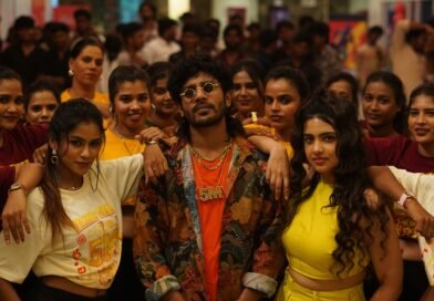 ’டெக்ஸாஸ் டைகர்’ திரைப்படத்தின் முதல் பாடலான ‘டைகரியன் ரோர்’ பாடலில் ஹிருது ஹரூனின் எனர்ஜியும் கண்கவர் நடனமும் ரசிகர்களை கவர்ந்துள்ளது!