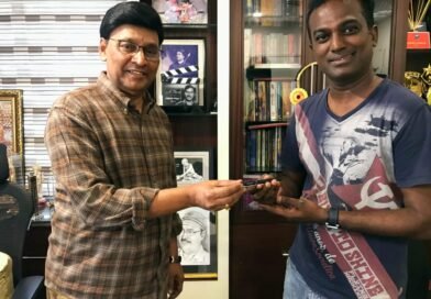 திரைக்கதை மன்னன் கே.பாக்யராஜை வியக்க வைத்த ஸ்கிரிப்ட் ; செப்-18ல் வெளியாகும் ‘பீப்’ பட ரகசியங்கள் என்ன ? திரைக்கதை மன்னன் கே.பாக்யராஜை வியக்க வைத்த ஸ்கிரிப்ட் ; செப்-18ல் வெளியாகும் ‘பீப்’ பட ரகசியங்கள் என்ன ?